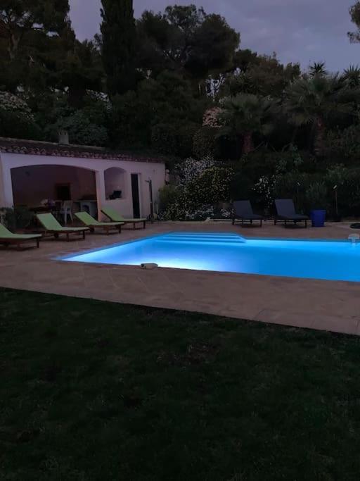 La Californienne Villa Carqueiranne Exterior photo