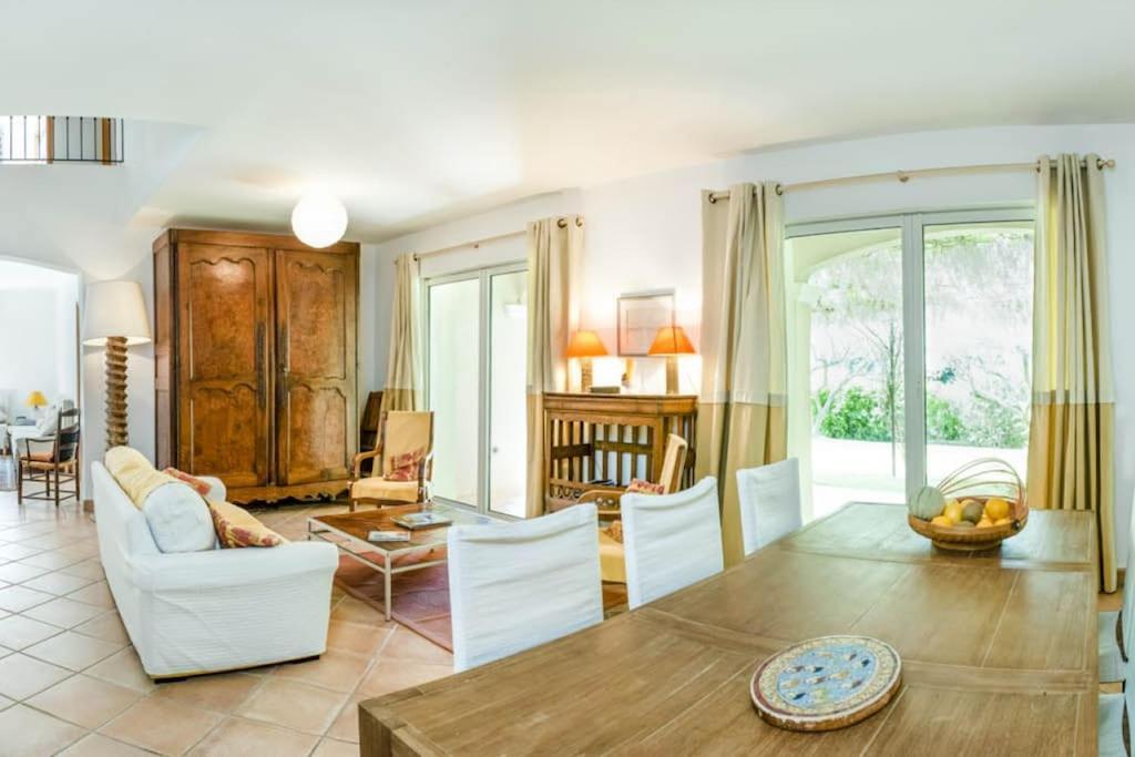 La Californienne Villa Carqueiranne Exterior photo